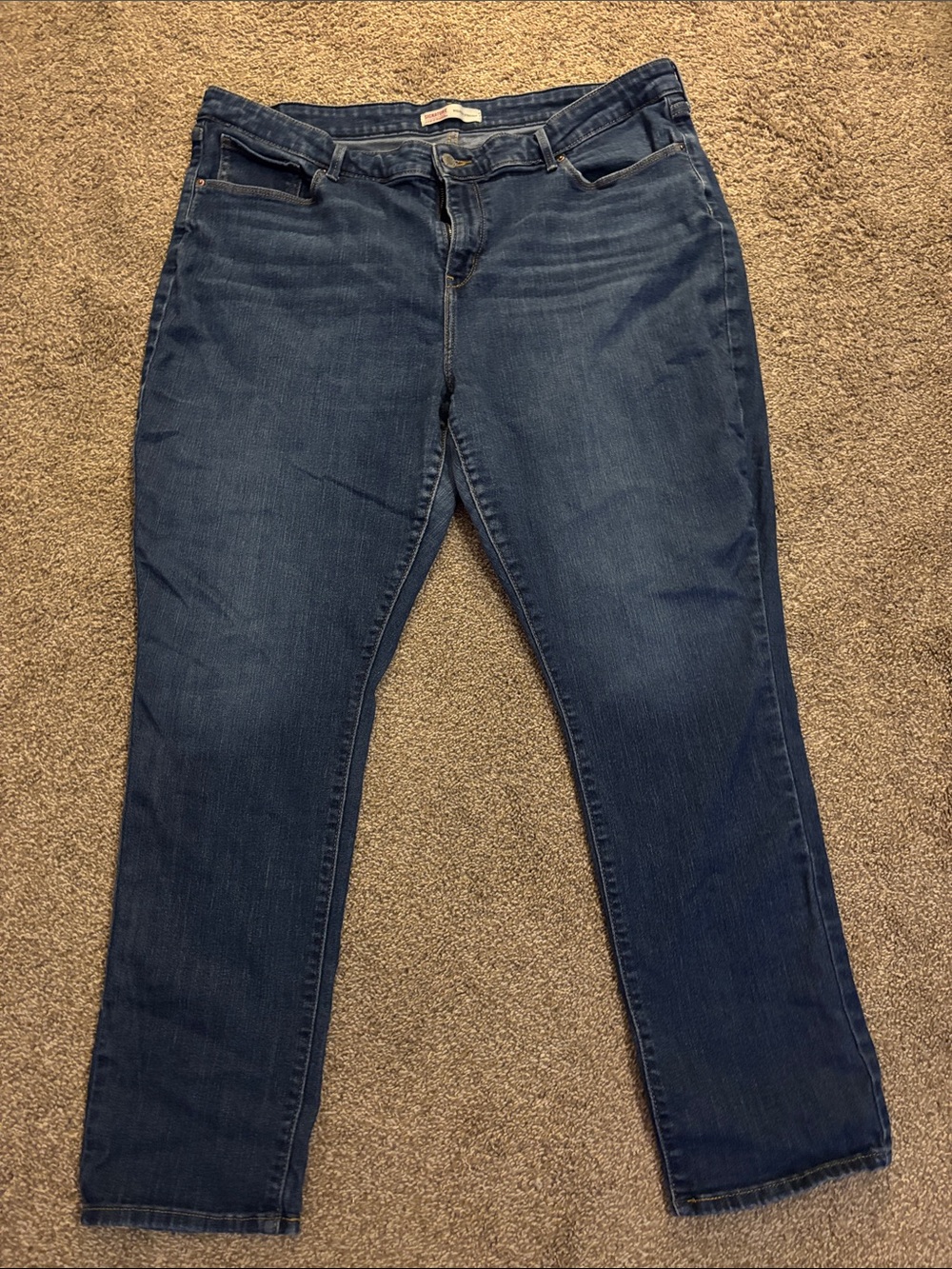 Women's Straight Leg Jeans in Dark Blue - Classic Everyday Denim